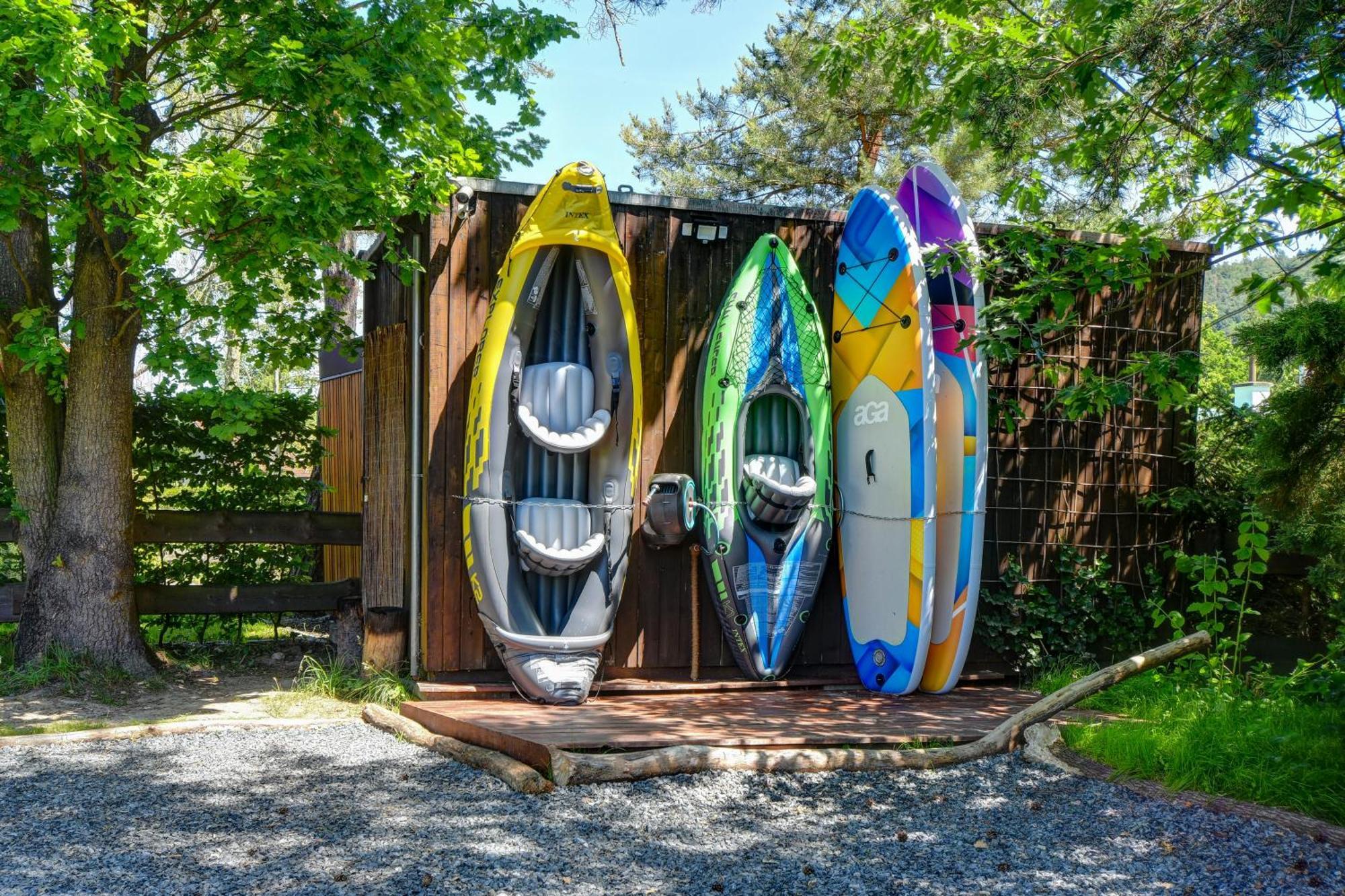 Tiche Misto Glamping Hotel Slapy  Exterior foto